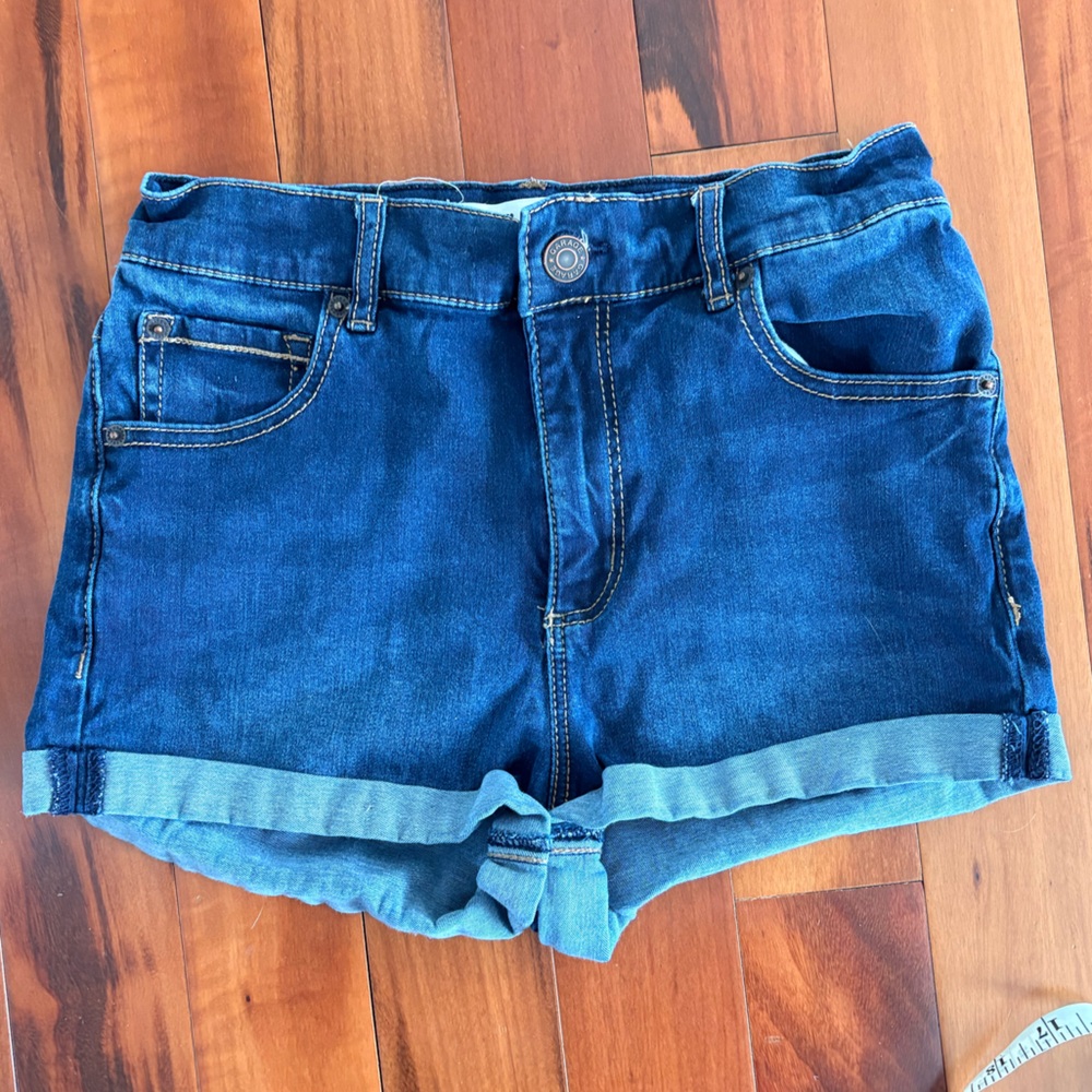 ✨3/$30✨Garage Dark Blue Jean Shorts